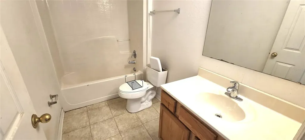 810 Dengar Avenue Haines City FL 33844