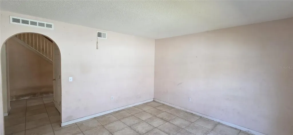810 Dengar Avenue Haines City FL 33844