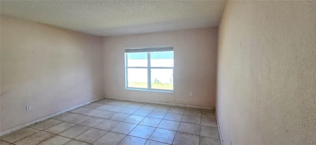 810 Dengar Avenue Haines City FL 33844