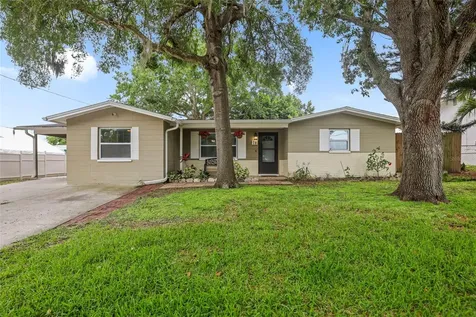 78 Maple Avenue Palm Harbor FL 34684