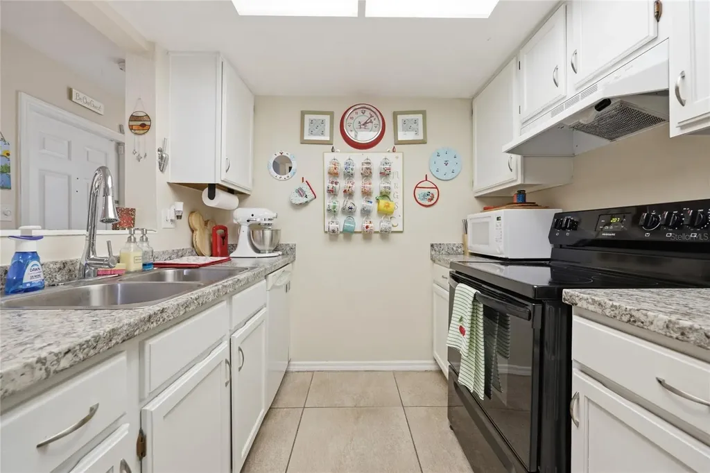 920 SW 55th Terrace Gainesville FL 32607