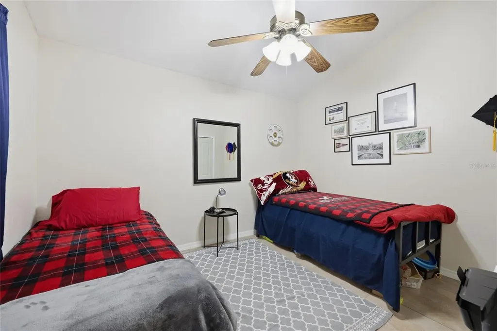 920 SW 55th Terrace Gainesville FL 32607