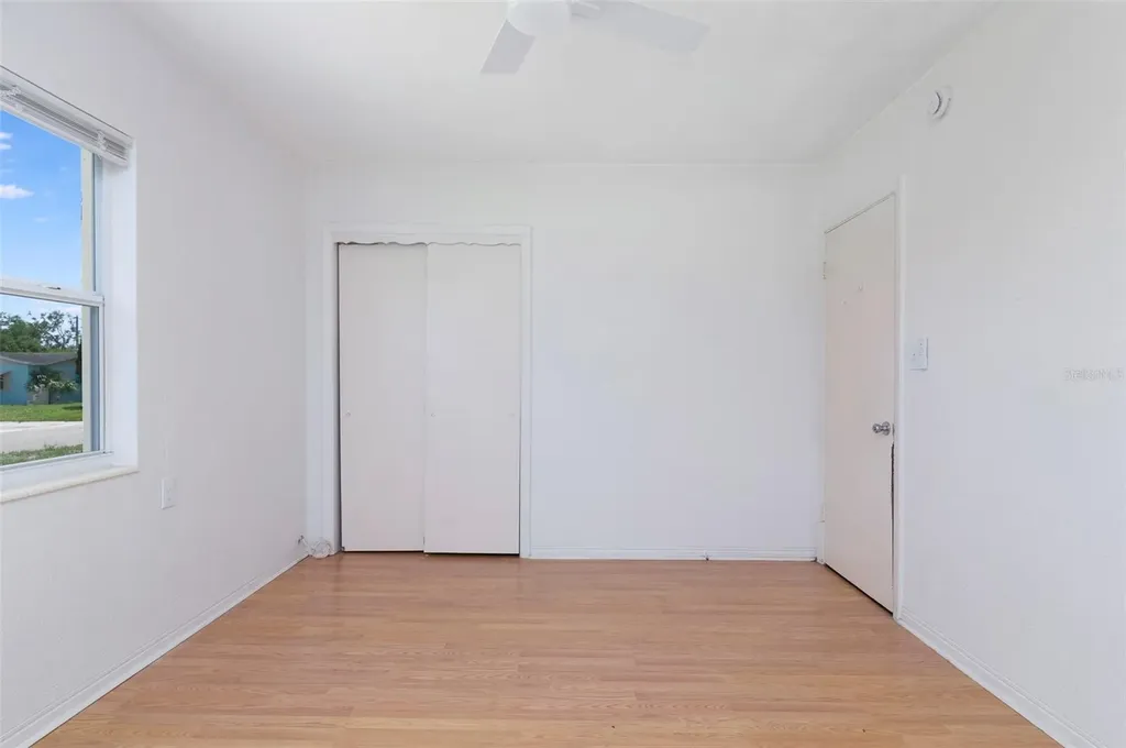 441 57th Street N St Petersburg FL 33710