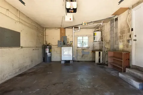 441 57th Street N St Petersburg FL 33710