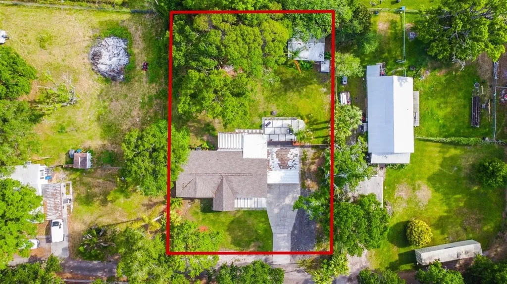 219 S Webb Road Plant City FL 33566