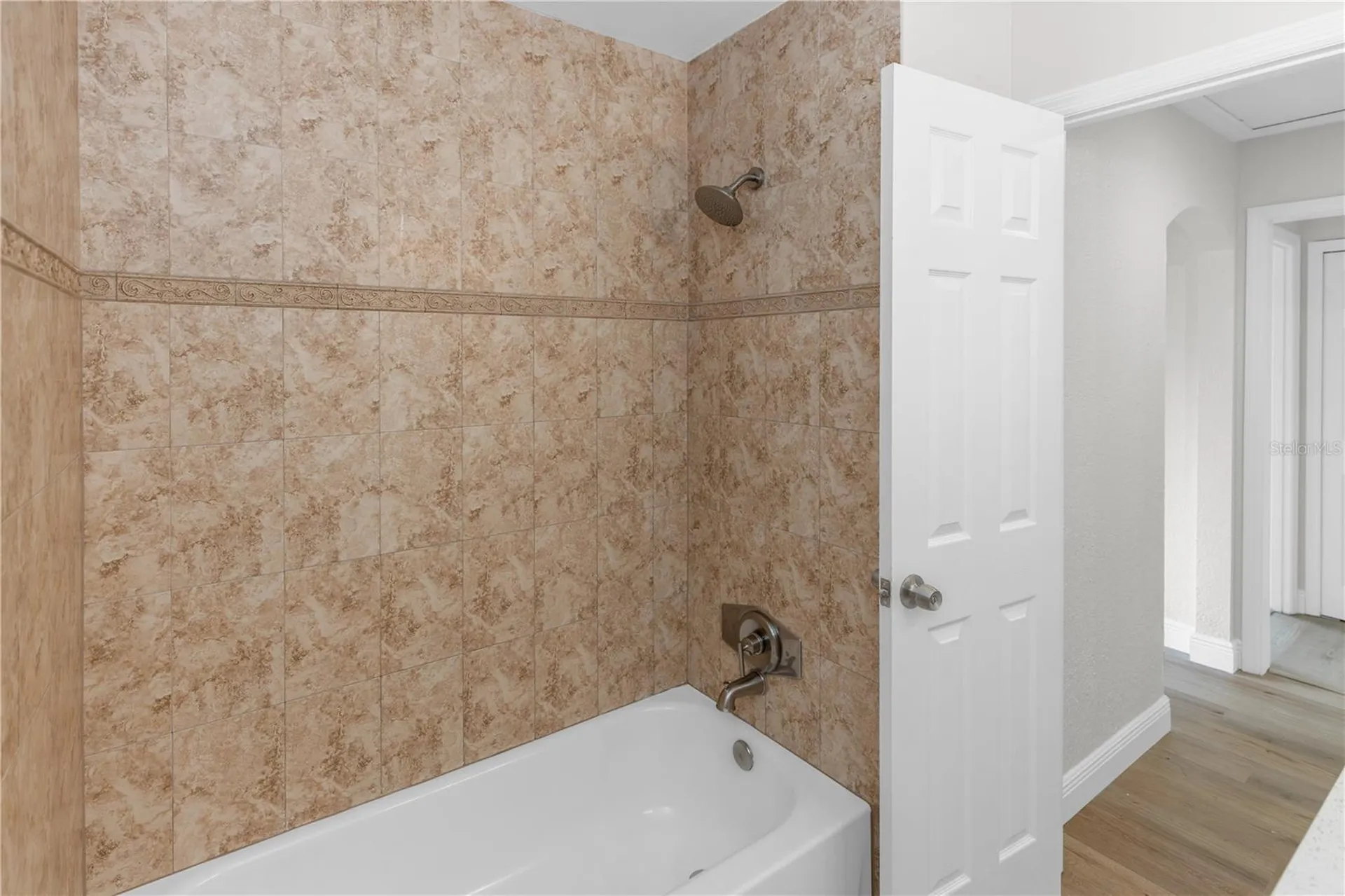 4992 E Wind Street Orlando FL 32812