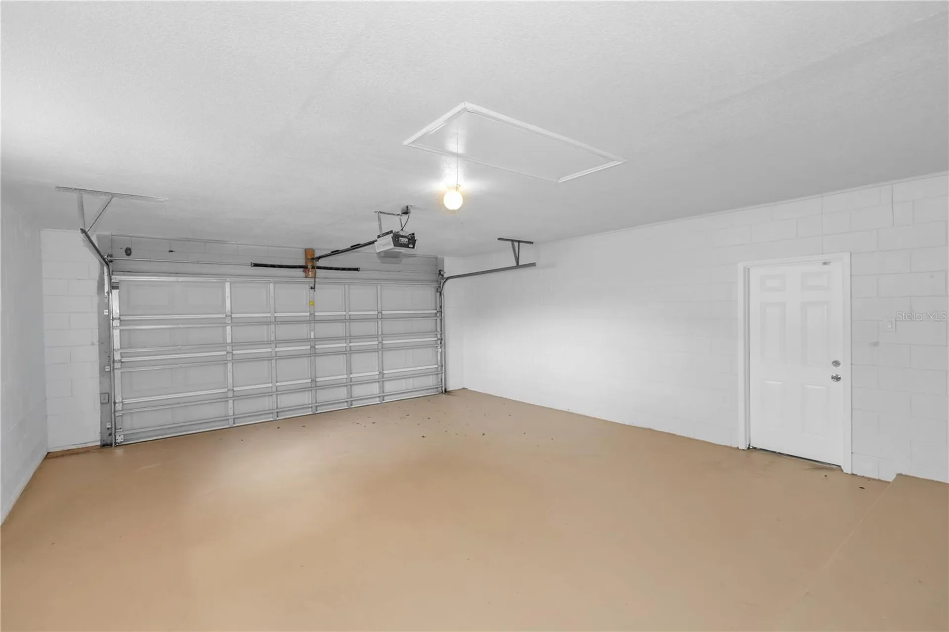 4992 E Wind Street Orlando FL 32812