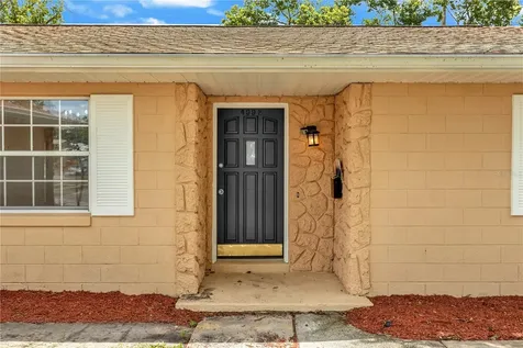 4992 E Wind Street Orlando FL 32812