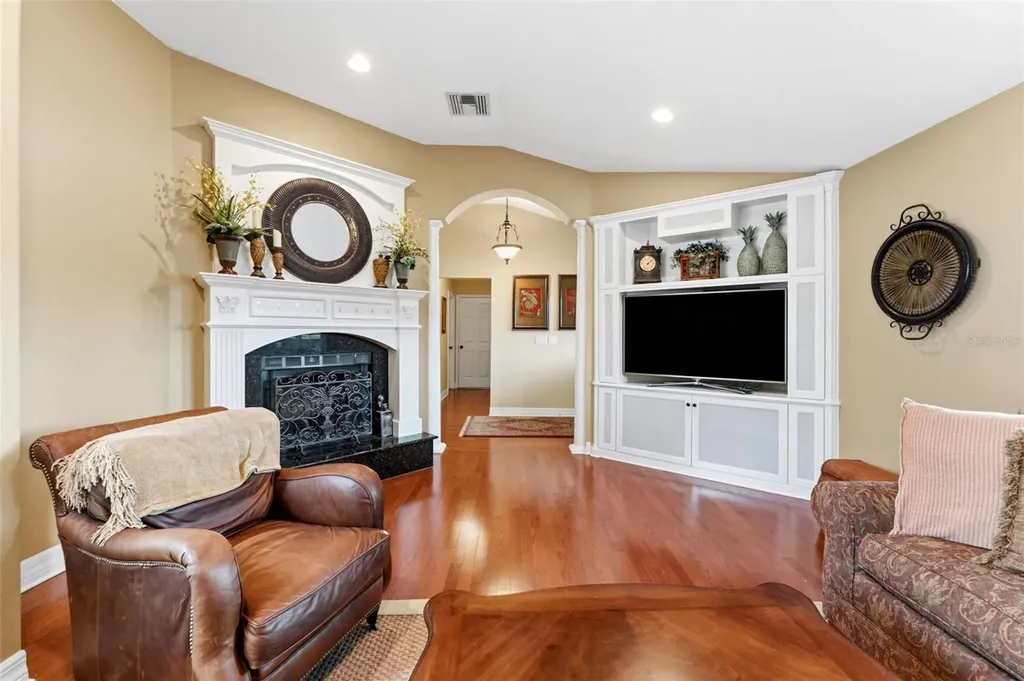 6308 Eaglebrook Avenue Tampa FL 33625