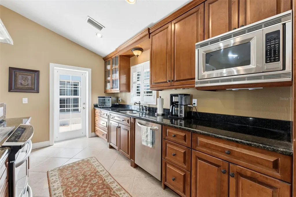 6308 Eaglebrook Avenue Tampa FL 33625