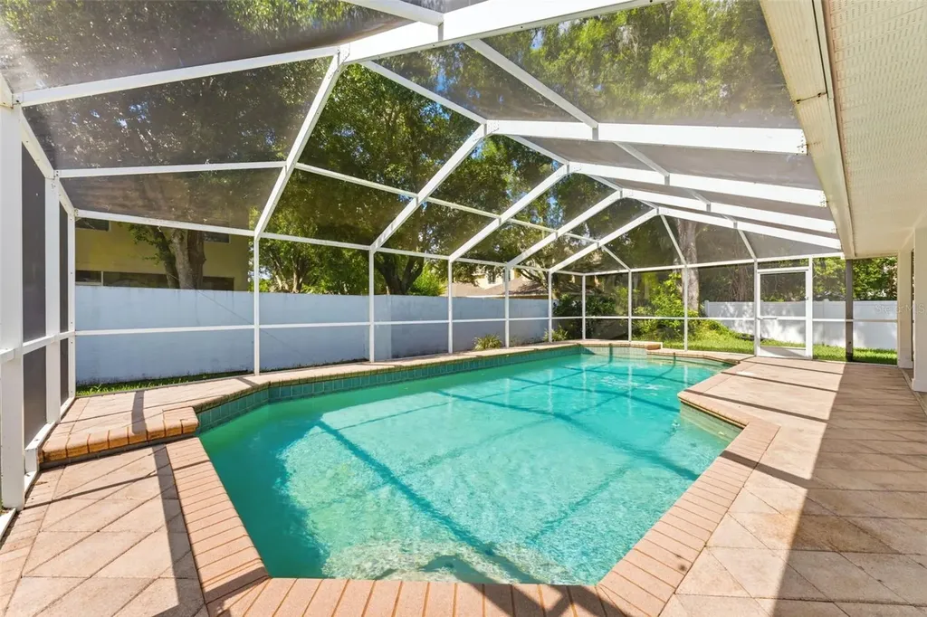 6308 Eaglebrook Avenue Tampa FL 33625