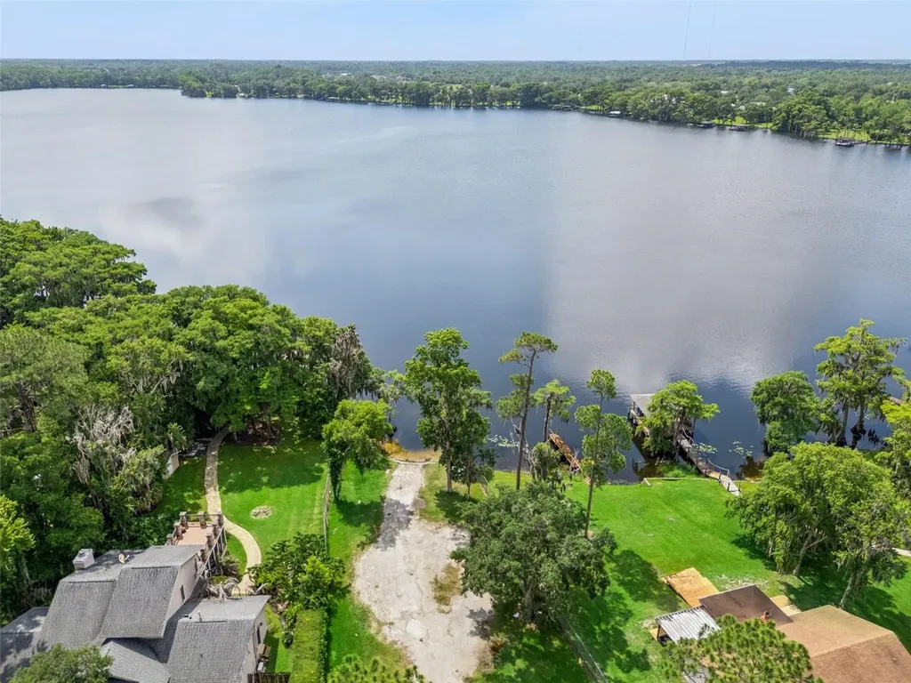 810 Mazurka Drive Chuluota FL 32766