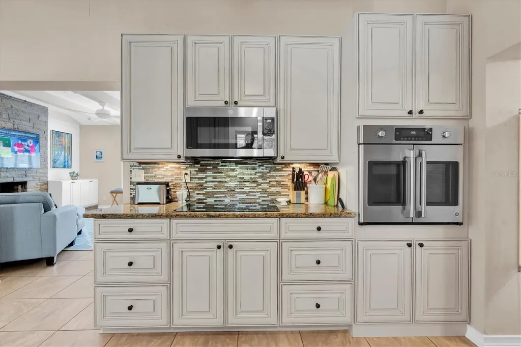 6237 13th Avenue S Gulfport FL 33707
