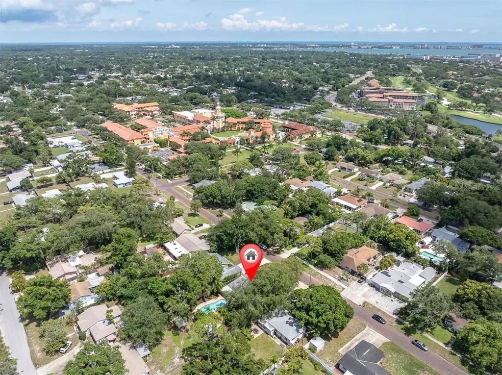 6237 13th Avenue S Gulfport FL 33707