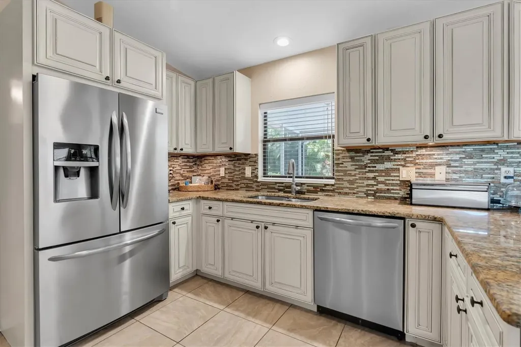 6237 13th Avenue S Gulfport FL 33707