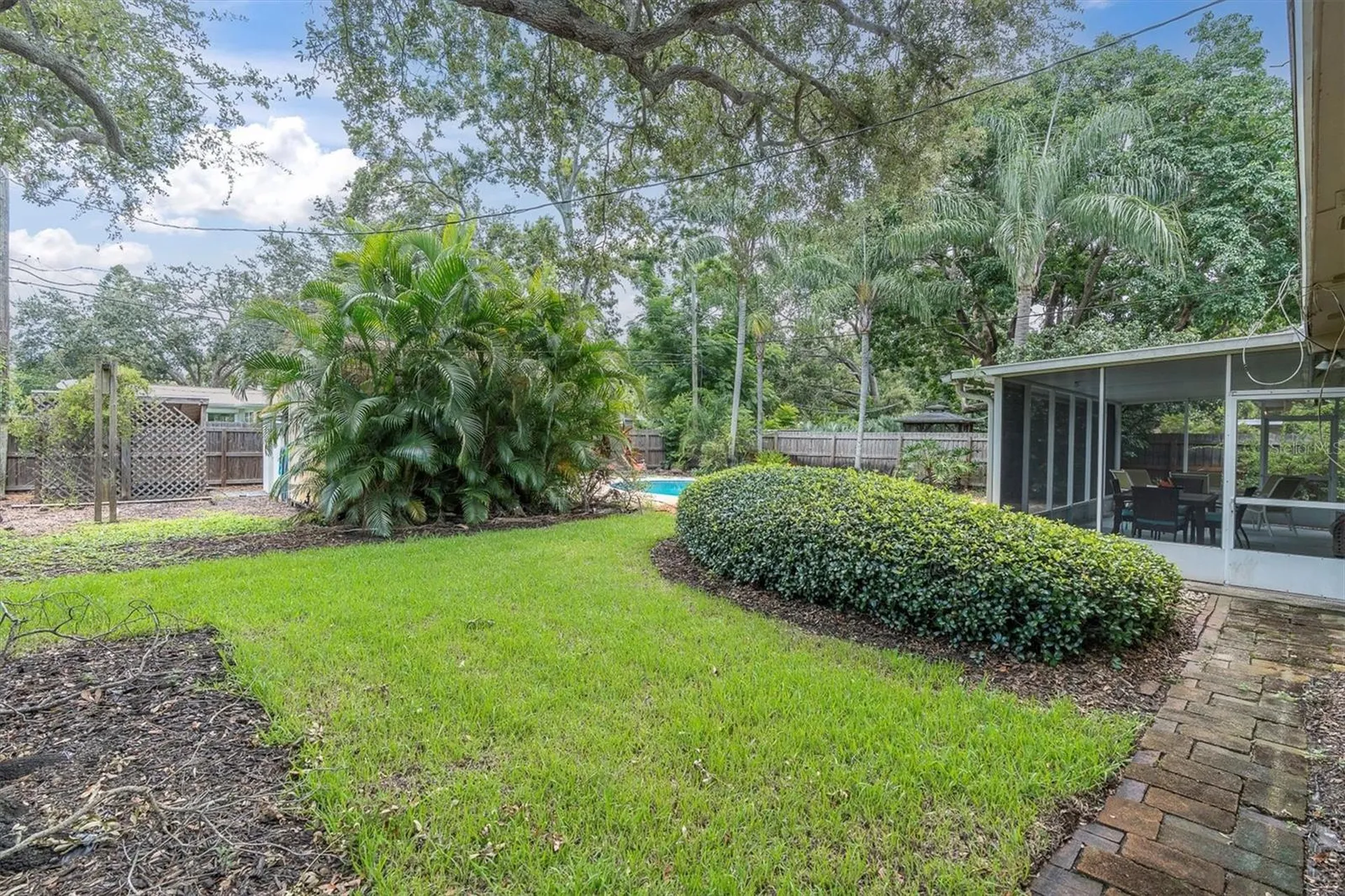 6237 13th Avenue S Gulfport FL 33707