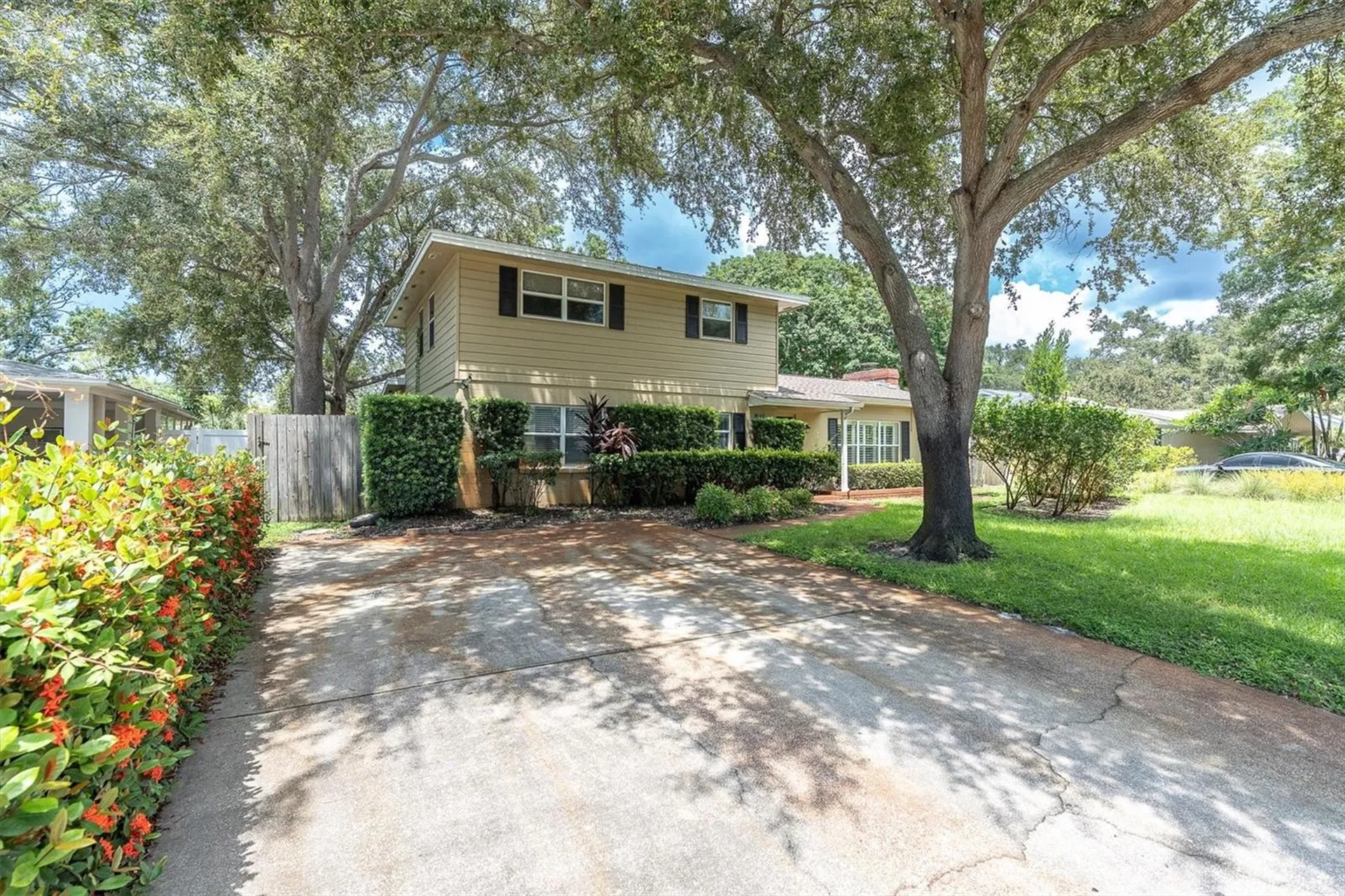 6237 13th Avenue S Gulfport FL 33707