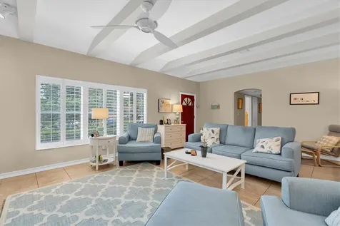 6237 13th Avenue S Gulfport FL 33707