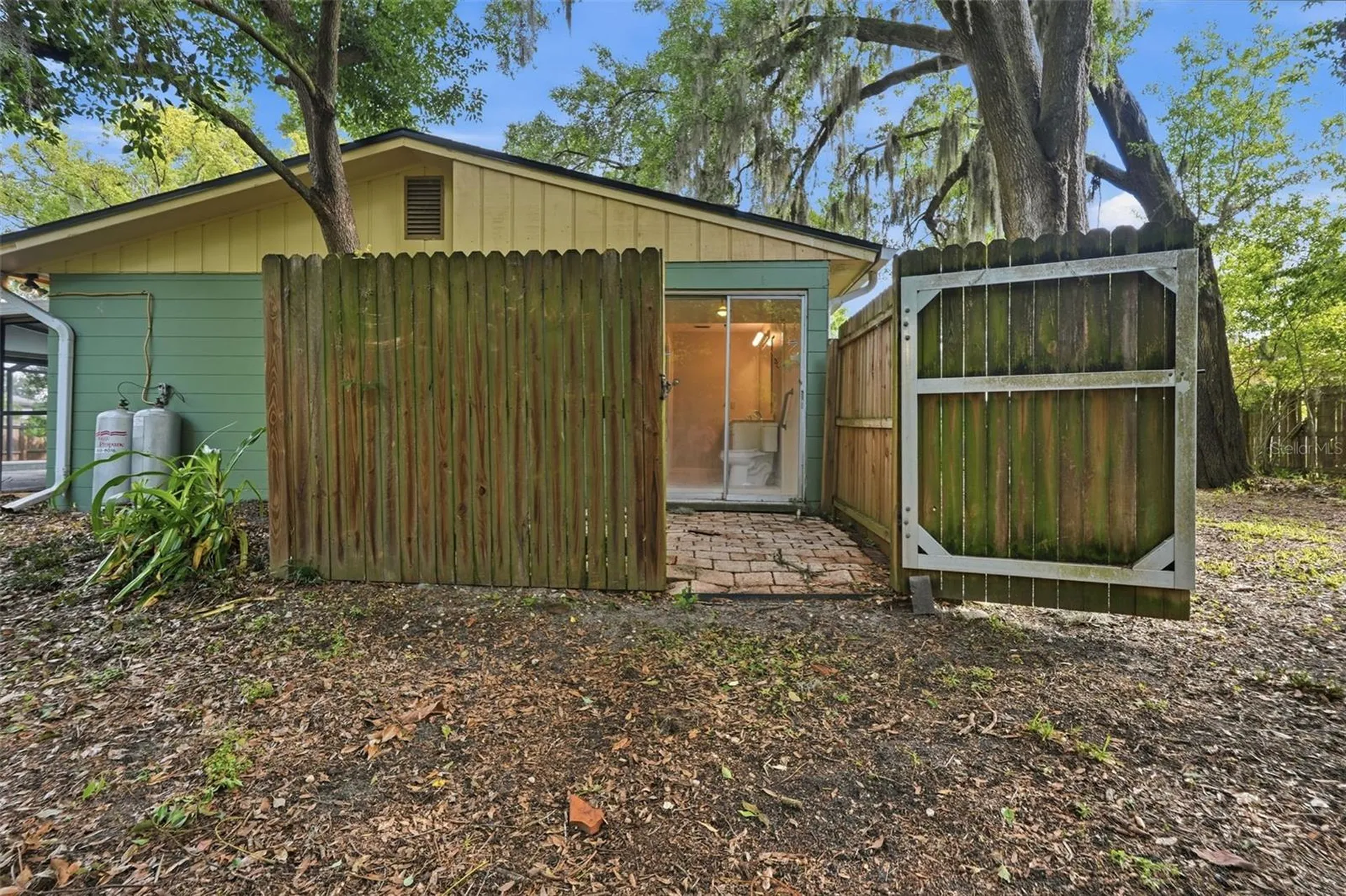 1211 Fairfax S Lakeland FL 33813