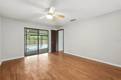 1211 Fairfax S Lakeland FL 33813