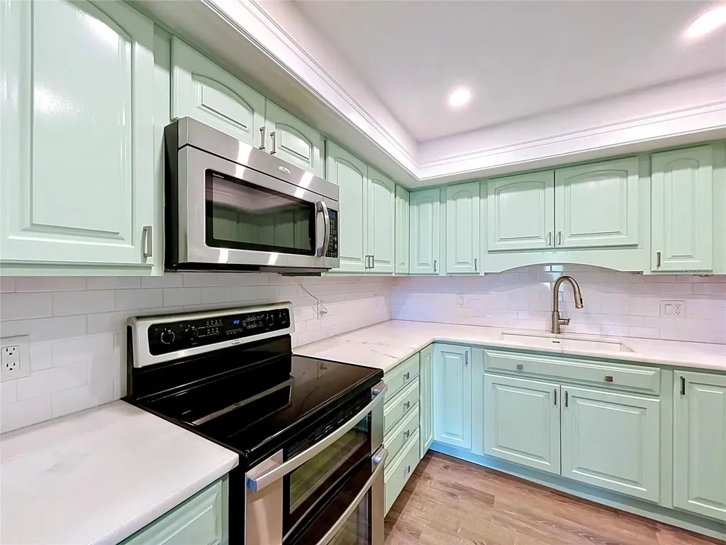 4651 1st Street NE St Petersburg FL 33703