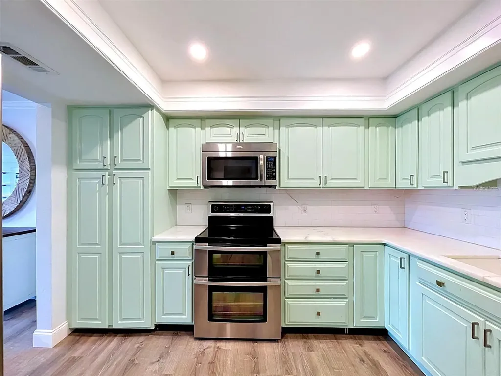 4651 1st Street NE St Petersburg FL 33703