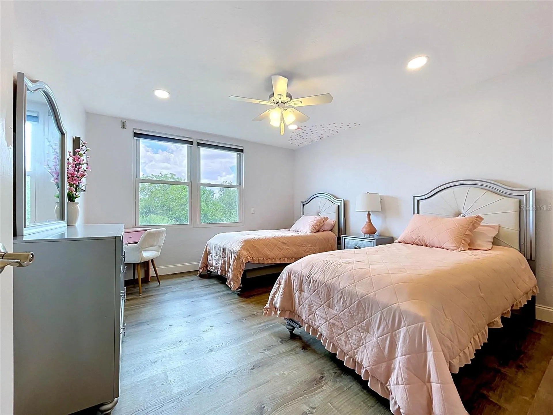 4651 1st Street NE St Petersburg FL 33703