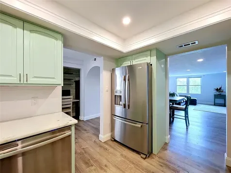 4651 1st Street NE St Petersburg FL 33703