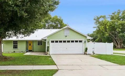 3102 Garden Court St Cloud FL 34769