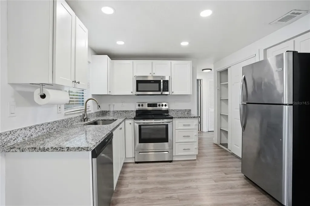 3301 Rosefield Drive Holiday FL 34691