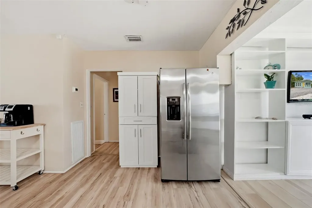 2489 58th Street N St Petersburg FL 33710