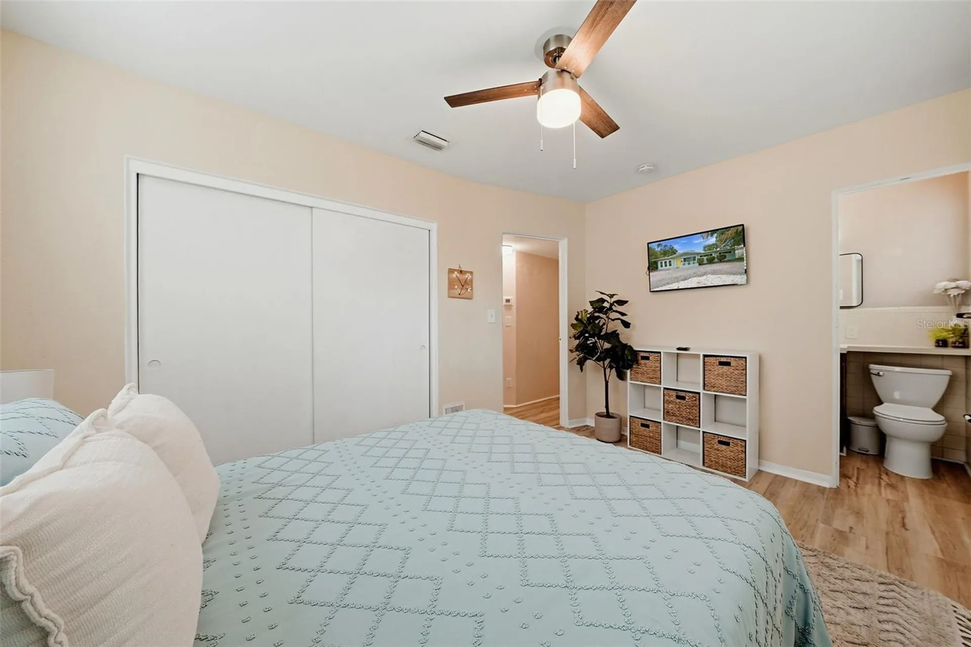 2489 58th Street N St Petersburg FL 33710