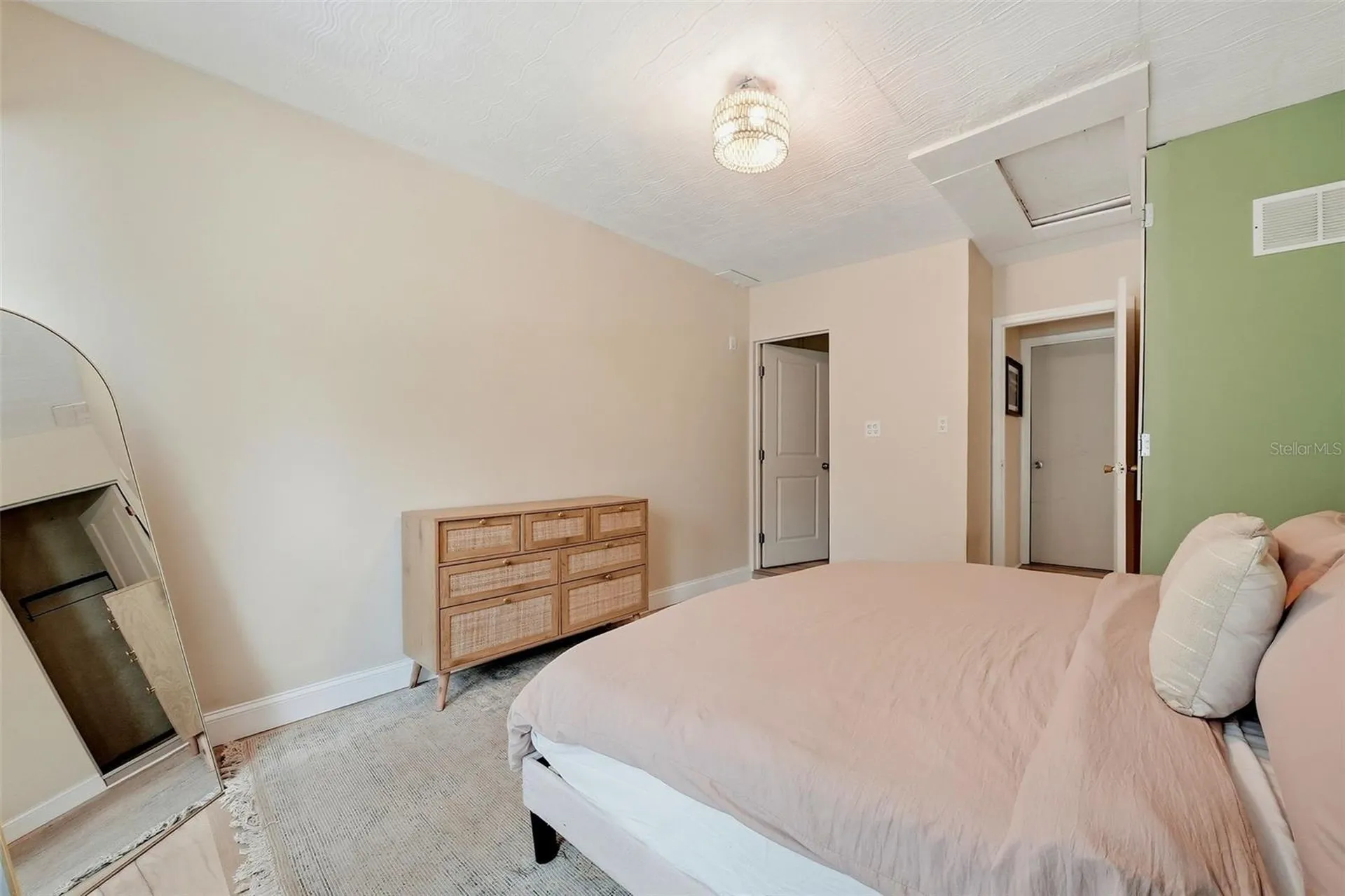 2489 58th Street N St Petersburg FL 33710