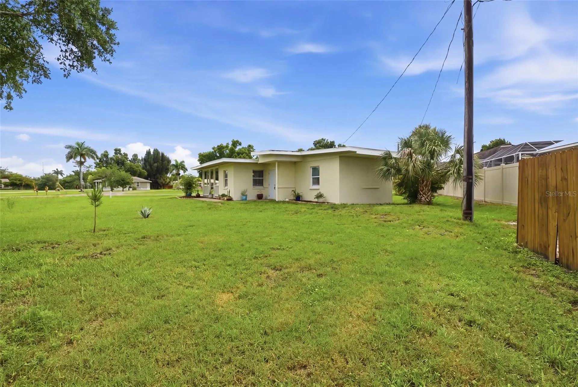 433 South Drive Punta Gorda FL 33950