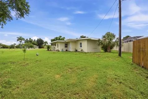 433 South Drive Punta Gorda FL 33950