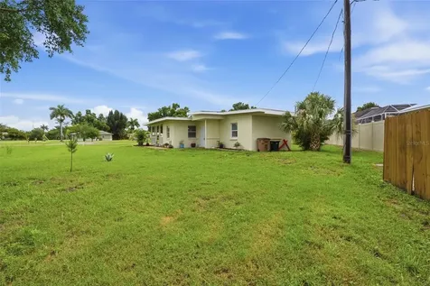 433 South Drive Punta Gorda FL 33950