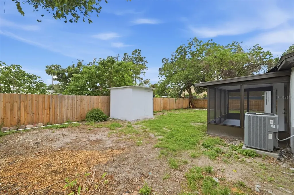 705 E 126th Avenue Tampa FL 33612