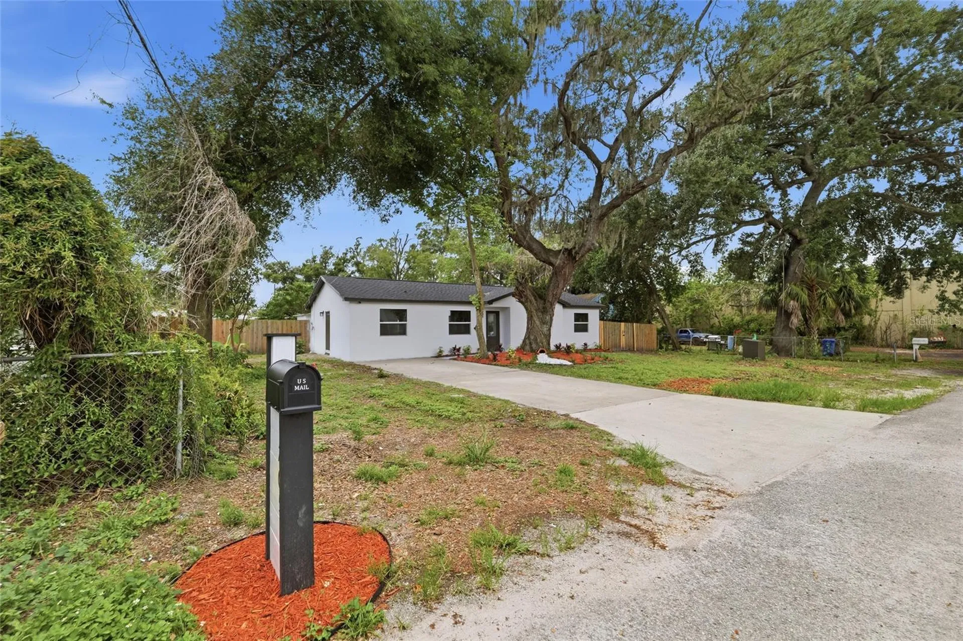705 E 126th Avenue Tampa FL 33612