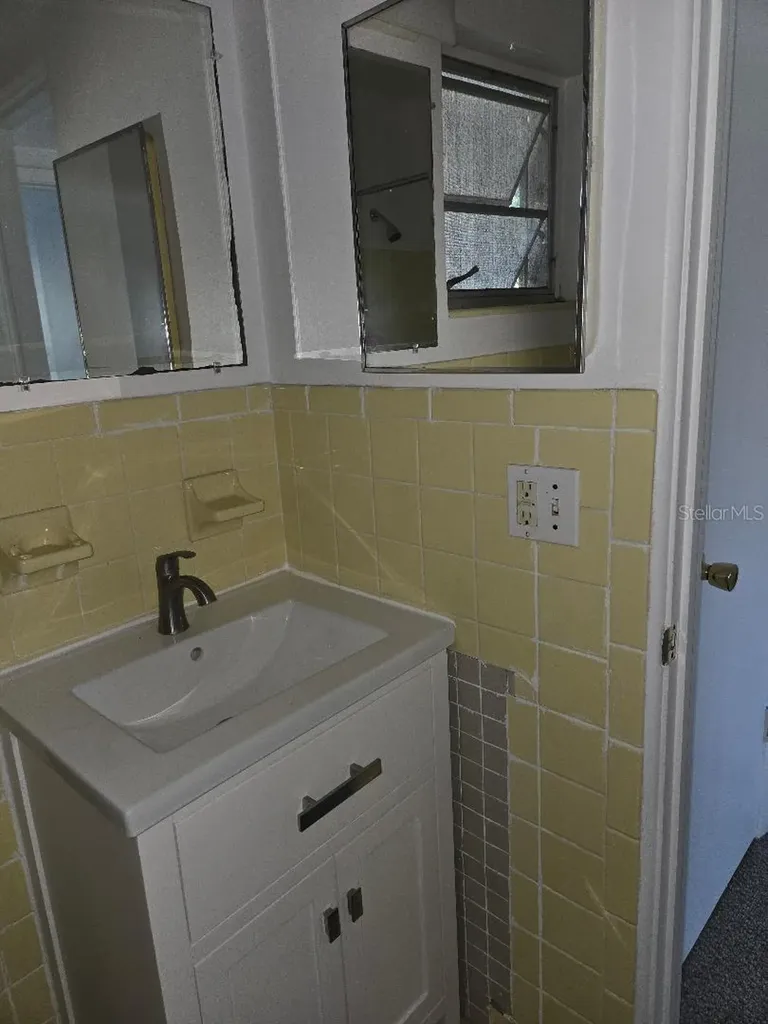5715 21st Avenue S Gulfport FL 33707