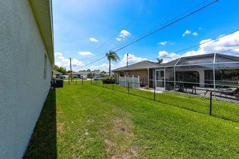 340 Allworthy Street Port Charlotte FL 33954