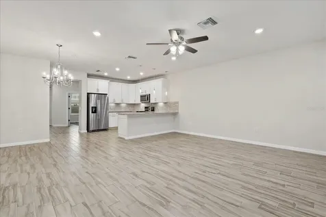 3331 Chestertown Loop Bradenton FL 34211