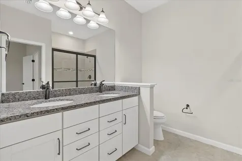 3331 Chestertown Loop Bradenton FL 34211
