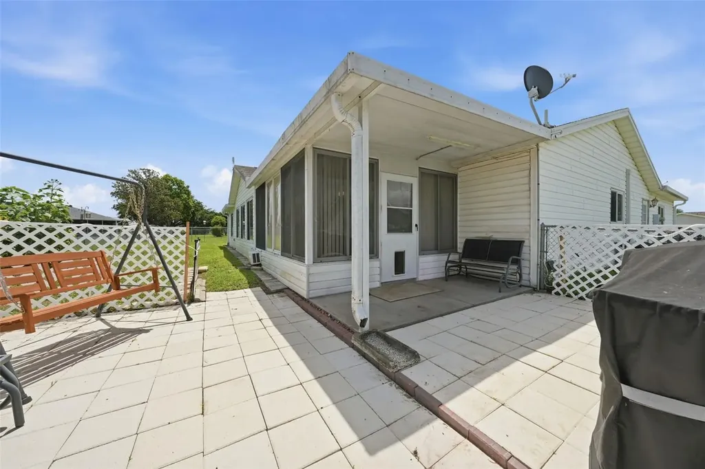 9565 SE 173rd Place Summerfield FL 34491