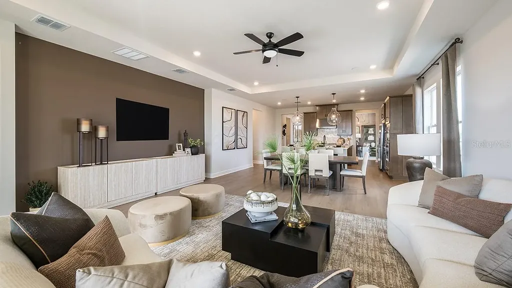884 Steel Drive Apollo Beach FL 33572