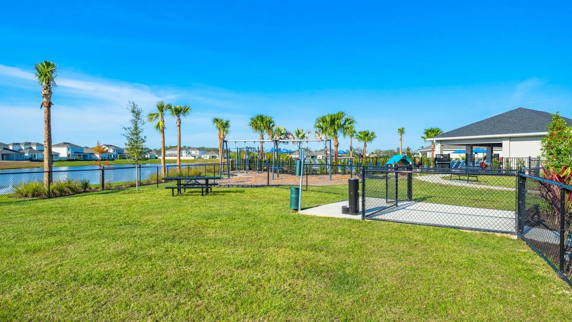 884 Steel Drive Apollo Beach FL 33572
