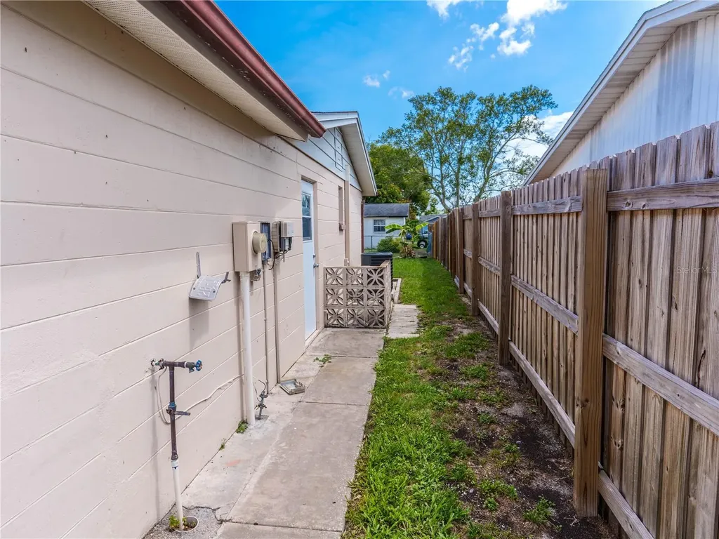 7024 Mayfield Drive Port Richey FL 34668