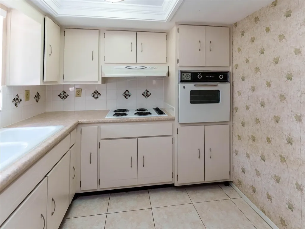 7024 Mayfield Drive Port Richey FL 34668