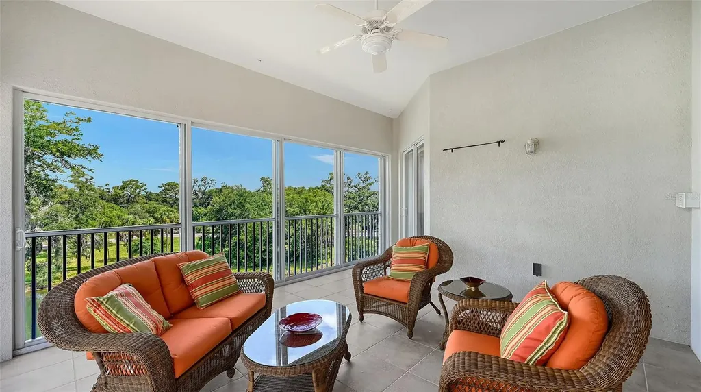 5222 Manorwood Drive Sarasota FL 34235