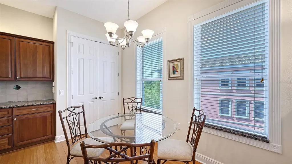 5222 Manorwood Drive Sarasota FL 34235