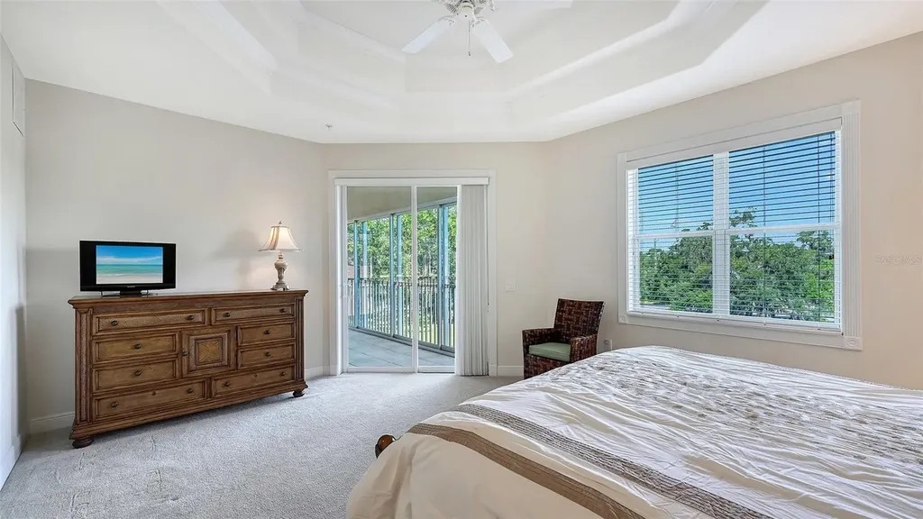 5222 Manorwood Drive Sarasota FL 34235